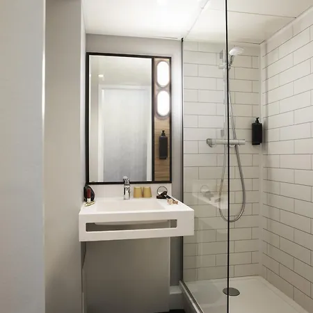 Hotell Ibis Centre Les Halles 3*