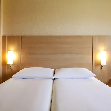 Hotel Ibis Centre Les Halles 3*