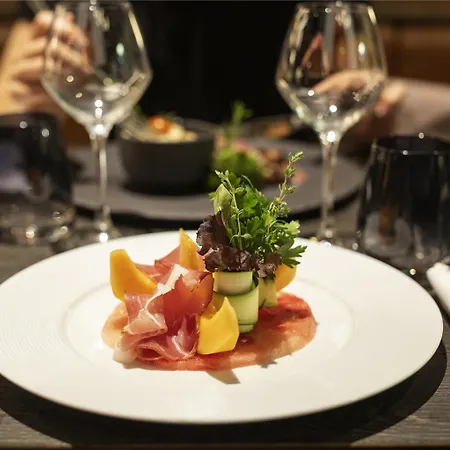 Hotel Ibis Centre Les Halles 3*