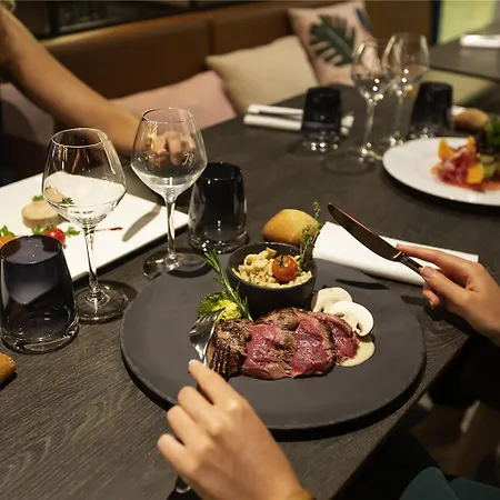 Ibis Centre Les Halles Hotel