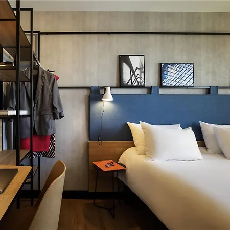 Ibis Centre Les Halles 3*