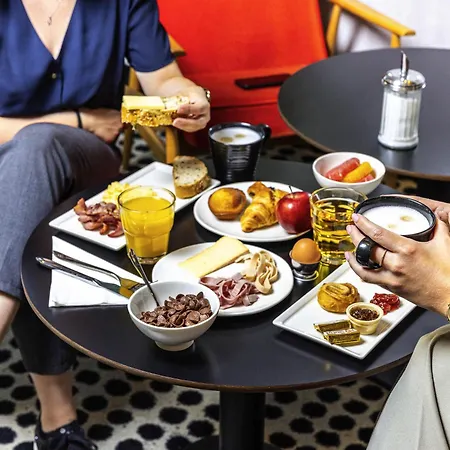 Ibis Centre Les Halles Hotel
