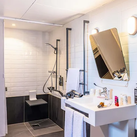 Ibis Centre Les Halles Hotel 3*