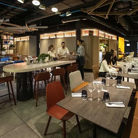 Ibis Centre Les Halles Hotel 3*