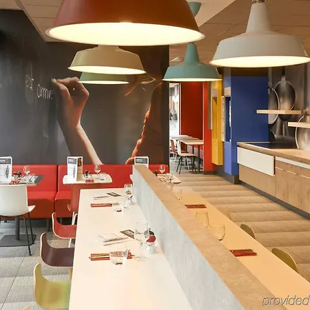 Ibis Centre Les Halles Hotel