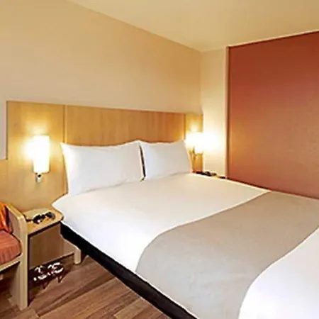 Hotel Ibis Centre Les Halles 3*