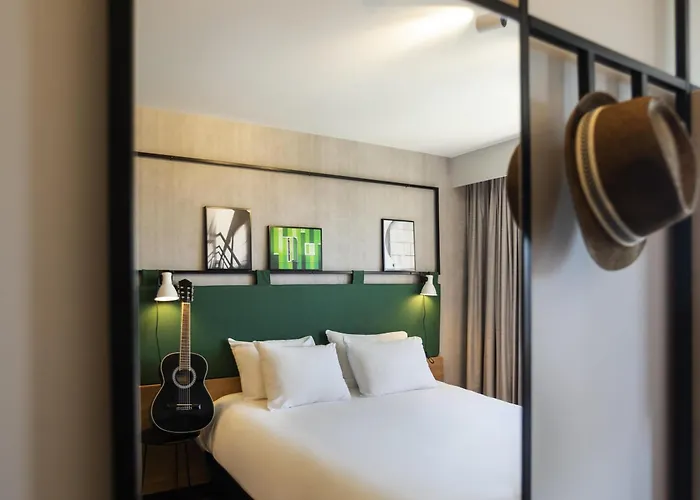 Ibis Centre Les Halles 3*