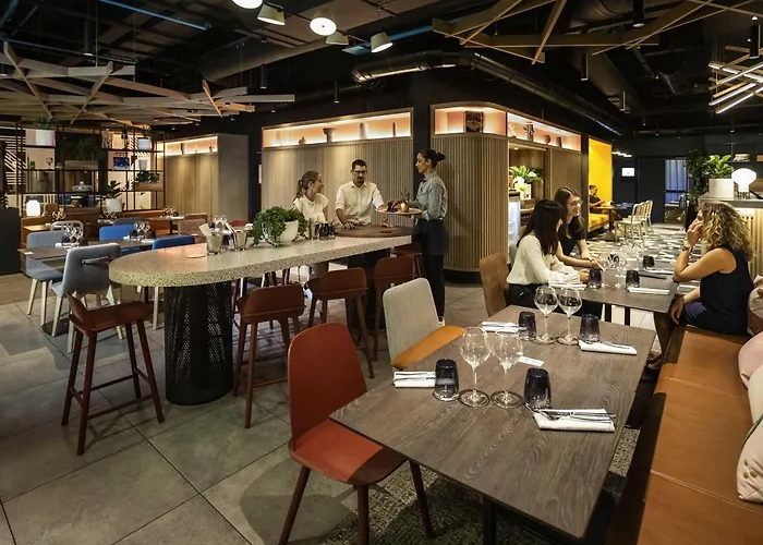 Ibis Centre Les Halles Hotel 3*