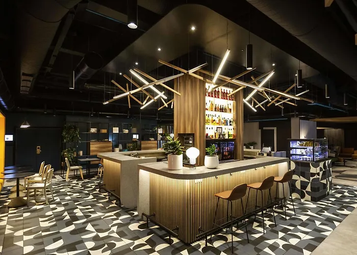 Hotel Ibis Centre Les Halles 3*