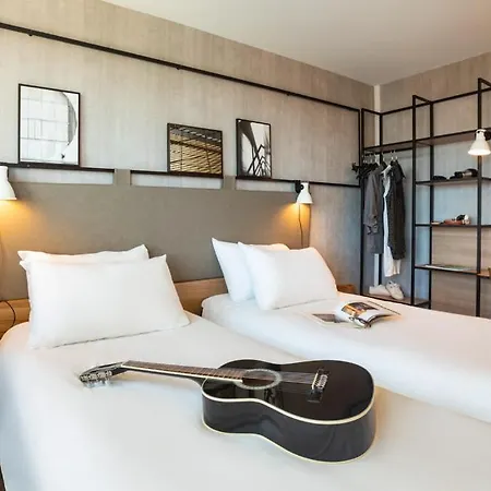 Ibis Centre Les Halles 3*