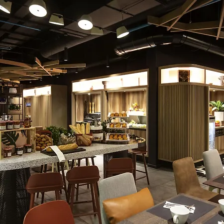 Otel Ibis Centre Les Halles