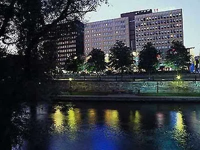 Ibis Centre Les Halles Hotel